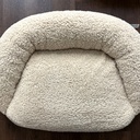 Kirkland Signature Aero Cloud Faux Fur Cuddler Pet Bed 40" x 32" — Tan